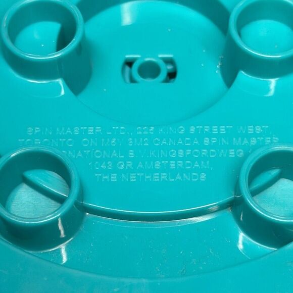 Hatchimals Colleggtibles Rainbow-cation llama Family with Case Spin Master - Picture 10 of 10